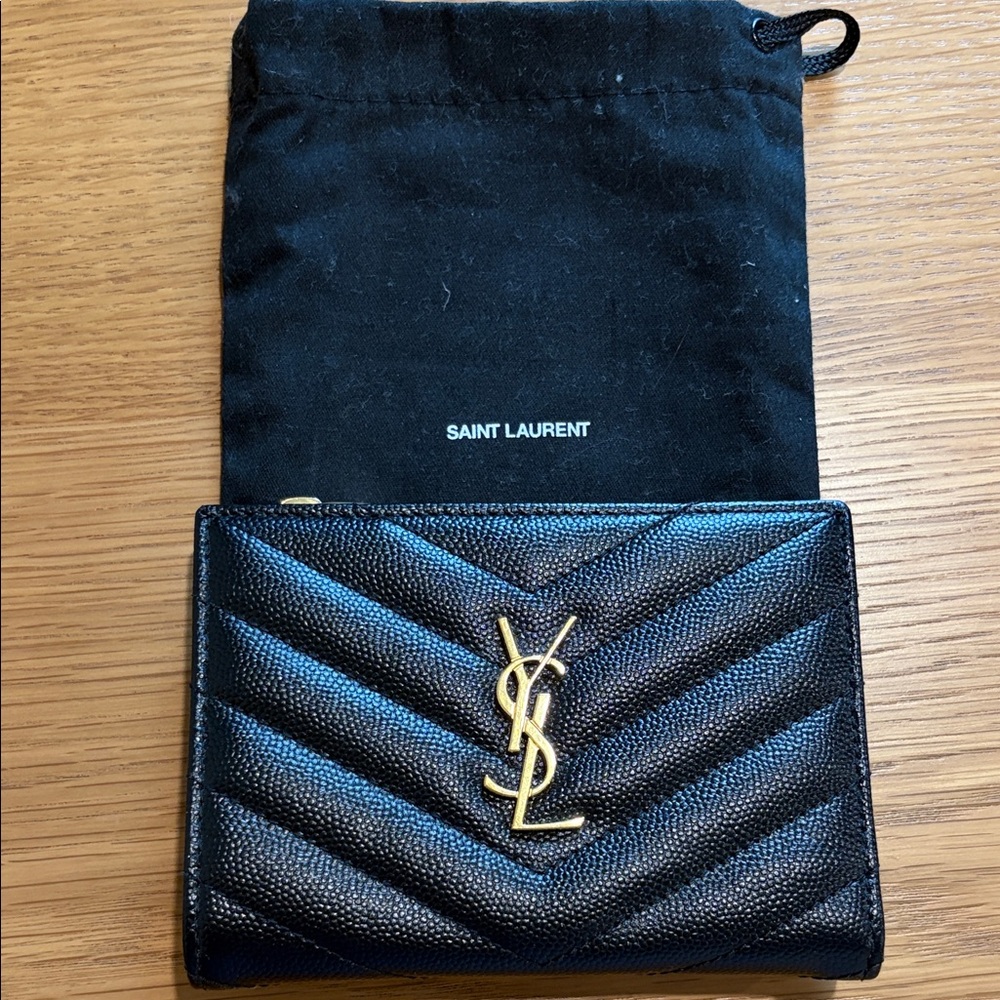 Saint Laurent Cassandre Matelasse Fragments Zipped Bi-Fold Wallet